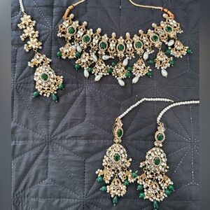 Green and Gold Kundan Necklace Set with Earrings - Women Jewelry Necklaces